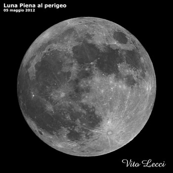 Ecco la foto della Luna Piena al perigeo (2012)