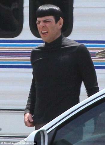 Nuove immagini dal set di Star Trek XII